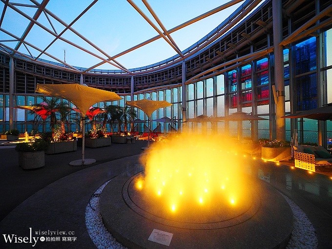 《新北市板橋區。捷運板橋站美食》Asia 49亞洲料理及酒廊@市府與車站旁的高空景觀餐廳，南洋風味的五星餐酒名店