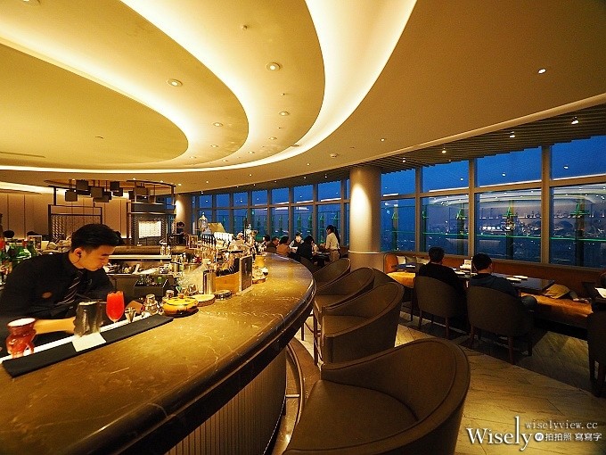 《新北市板橋區。捷運板橋站美食》Asia 49亞洲料理及酒廊@市府與車站旁的高空景觀餐廳，南洋風味的五星餐酒名店