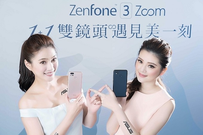 《3C開箱文。華碩手機》ASUS ZenFone 3 Zoom:親子旅行隨手拍@F1.7大光圈2.3X光學鏡頭,1+1雙鏡頭遇見美一刻 《3C開箱文。華碩手機》ASUS ZenFone 3 Zoom:親子旅行隨手拍@F1.7大光圈2.3X光學鏡頭,1+1雙鏡頭遇見美一刻