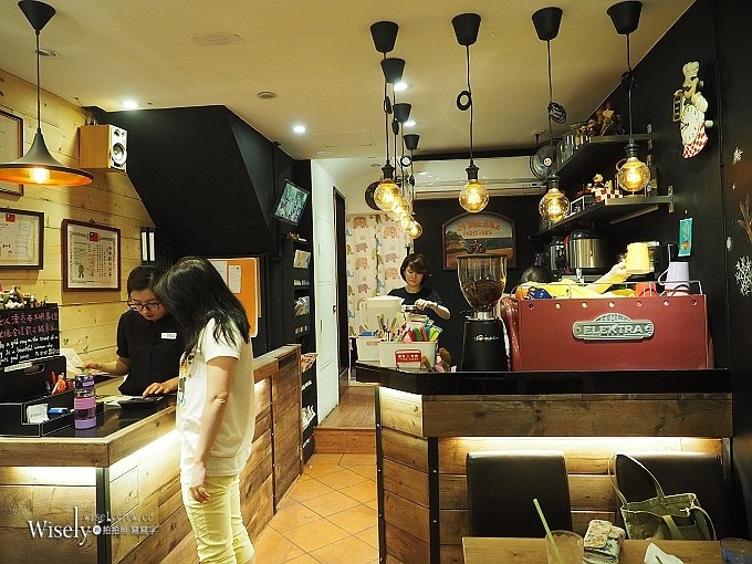 《台北大安。捷運台電大樓站美食》HAAS 哈斯義式餐坊＠師大夜市老牌平價義大利麵