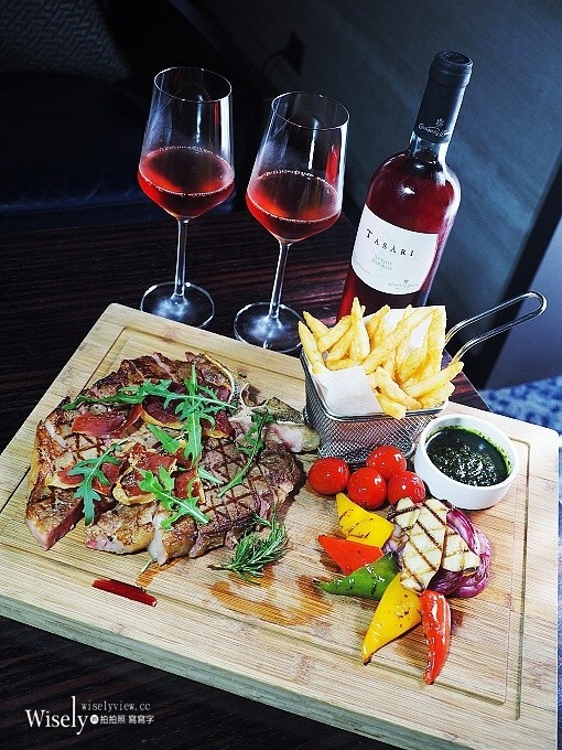 《台北大安。捷運信義安和站美食》MADISON TAIPEI HOTEL 慕軒飯店／URBAN331＠24盎司佛羅倫斯丁骨大牛排雙人饗宴，含粉紅葡萄酒喝到飽～限時推出至六月底