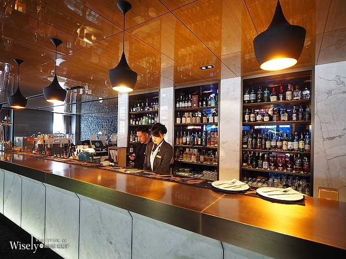 《台北大安。捷運信義安和站美食》MADISON TAIPEI HOTEL 慕軒飯店／URBAN331＠24盎司佛羅倫斯丁骨大牛排雙人饗宴，含粉紅葡萄酒喝到飽～限時推出至六月底