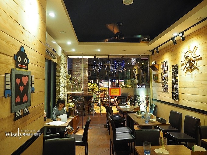《台北大安。捷運台電大樓站美食》HAAS 哈斯義式餐坊＠師大夜市老牌平價義大利麵