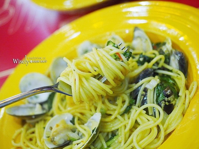 《台北大安。捷運台電大樓站美食》HAAS 哈斯義式餐坊＠師大夜市老牌平價義大利麵