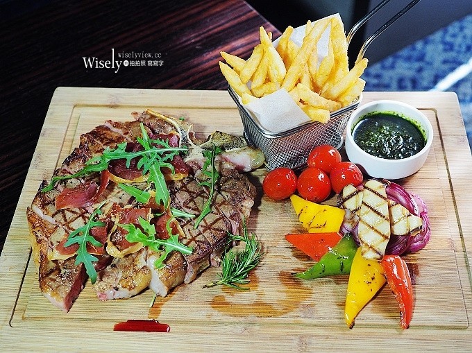 《台北大安。捷運信義安和站美食》MADISON TAIPEI HOTEL 慕軒飯店／URBAN331＠24盎司佛羅倫斯丁骨大牛排雙人饗宴，含粉紅葡萄酒喝到飽～限時推出至六月底