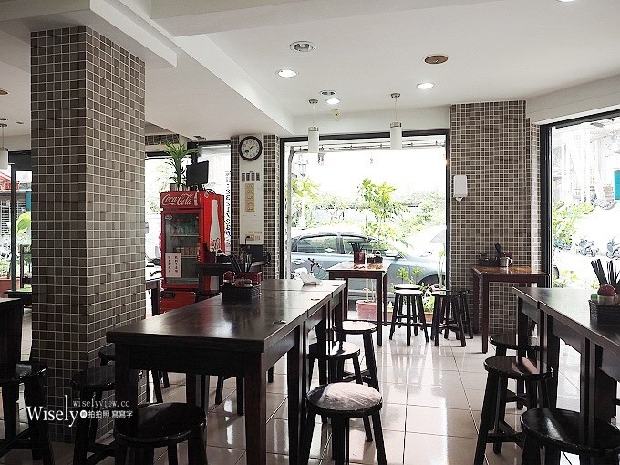 《台北中正。捷運忠孝新生站》切仔米粉.陽春麵.黑白切＠臨沂街裡，近華山創意園區&北科大