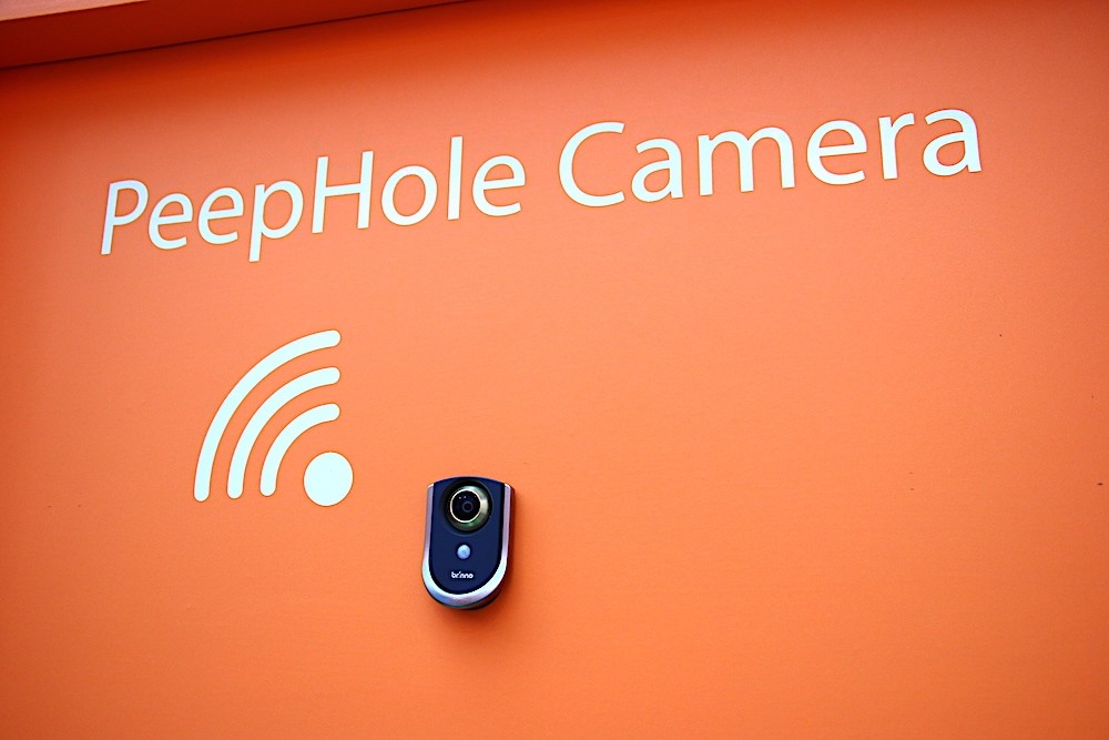 Brinno PeepHole Camera 方便實用的電子式貓眼