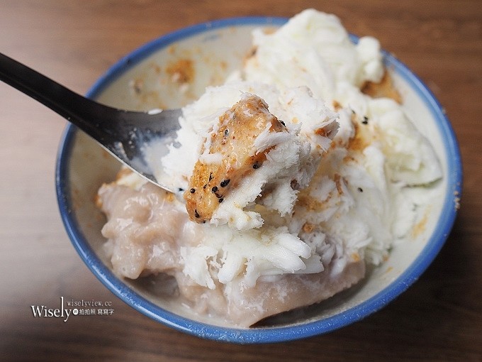 《台北中正。捷運台北車站美食》來呷甜甜品＠蜜芋冰Q麻糬燒，台北郵政總局旁近西門町