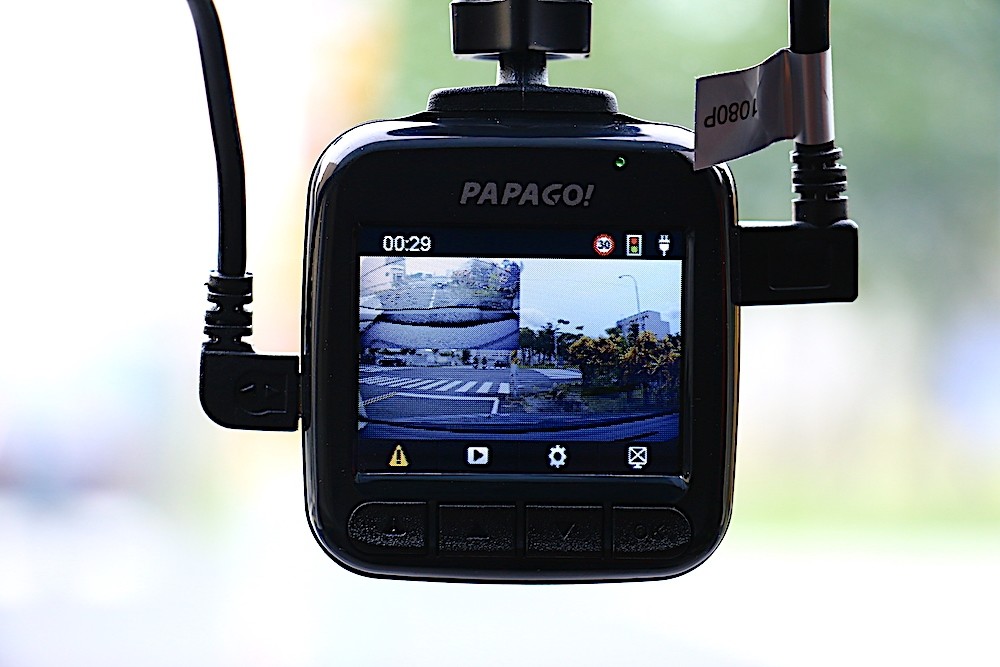 PAPAGO! GoSafe S780