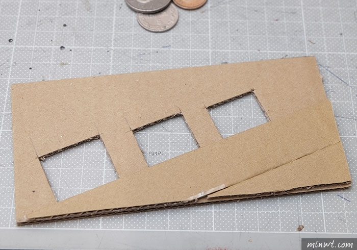 梅問題－《MOMO紙箱別丟!!》自製台幣專用的銅板動分類收納盒，支援多銅板，命中率百分百