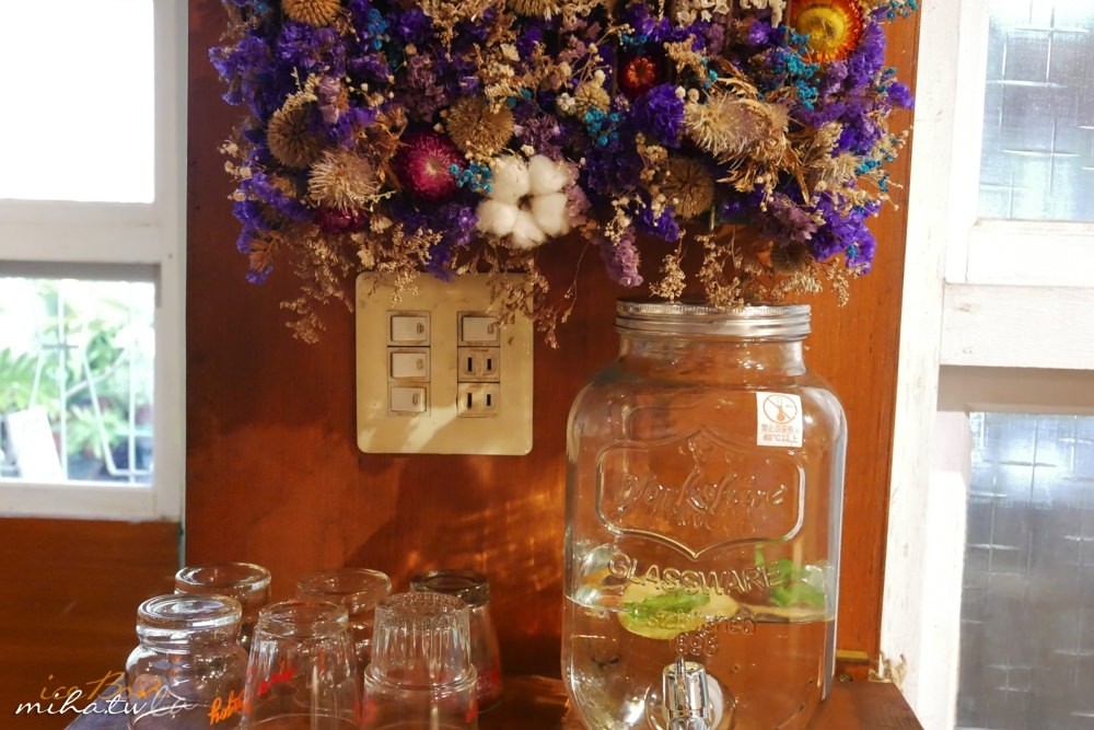 台中自由行,台中咖啡廳,台中景點,ig打卡點,老屋咖啡廳,