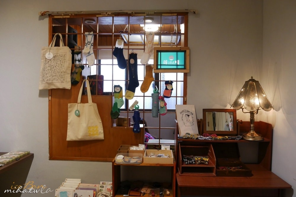 台中自由行,台中咖啡廳,台中景點,ig打卡點,老屋咖啡廳,