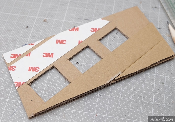 梅問題－《MOMO紙箱別丟!!》自製台幣專用的銅板動分類收納盒，支援多銅板，命中率百分百