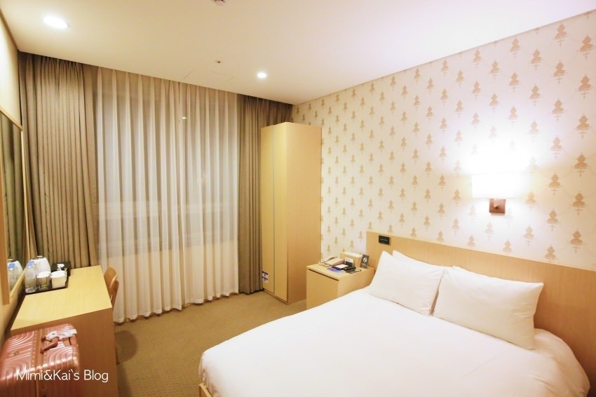 【明洞住宿推薦】首爾明洞Loisir酒店：出門就是明洞商店街＆地鐵站，地點好到爆炸，房價便宜高CP
