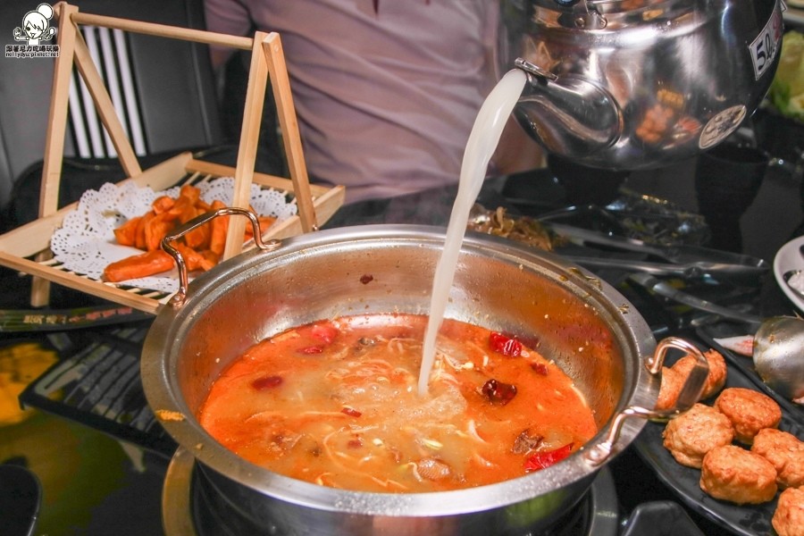 蜀壹干鍋鴨頭 乾鍋丫頭 麻辣 高雄火鍋 必吃 捷運美食 (32 - 39).jpg