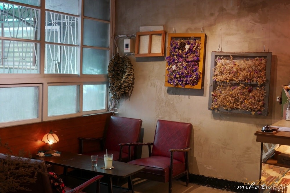 台中自由行,台中咖啡廳,台中景點,ig打卡點,老屋咖啡廳,