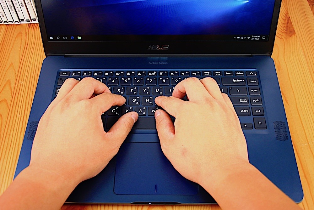 ASUS ZenBook Pro UX550