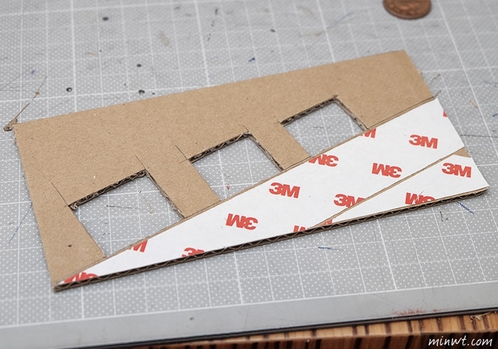 梅問題－《MOMO紙箱別丟!!》自製台幣專用的銅板動分類收納盒，支援多銅板，命中率百分百