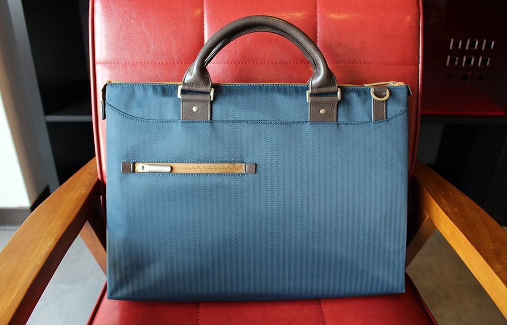 Moshi Urbana 商務 筆電 公事包