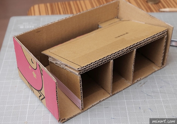 梅問題－《MOMO紙箱別丟!!》自製台幣專用的銅板動分類收納盒，支援多銅板，命中率百分百