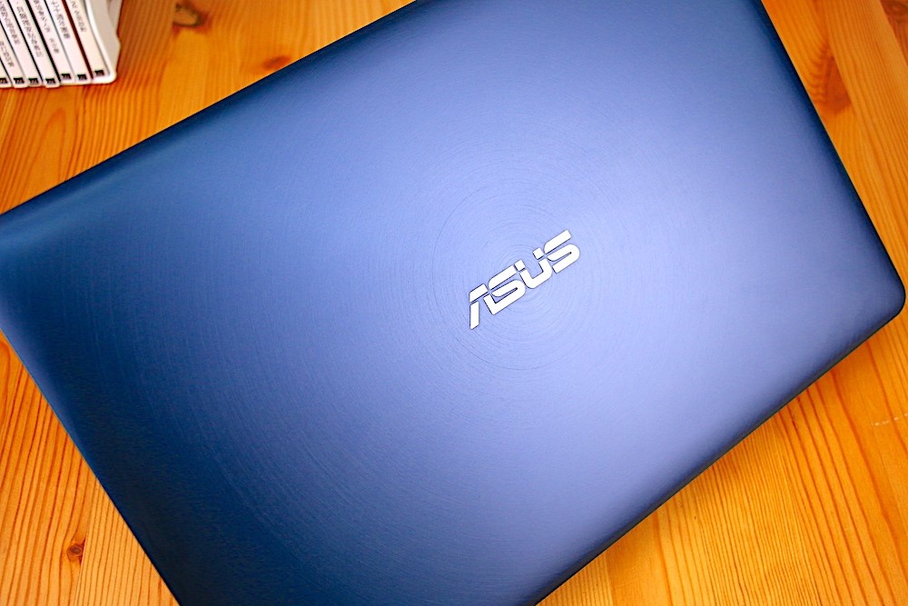 ASUS ZenBook Pro UX550