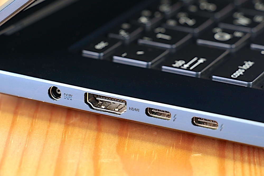 ASUS ZenBook Pro UX550