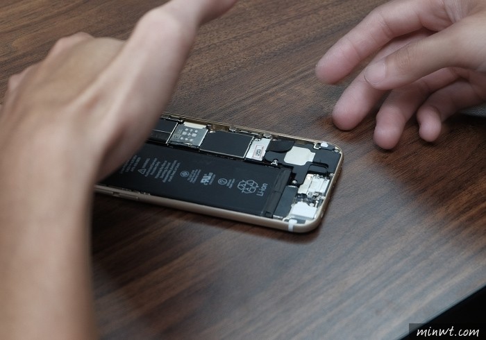 梅問題-FYND修iPhone免出門、免排隊,線上報價、到府維修,時間由你決定