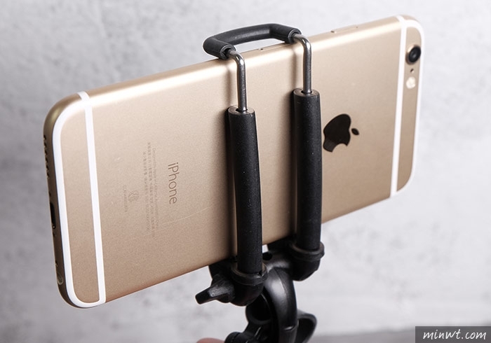 梅問題－「凡達克SMOOVIE」最平民輕巧好攜帶的三軸穩定器