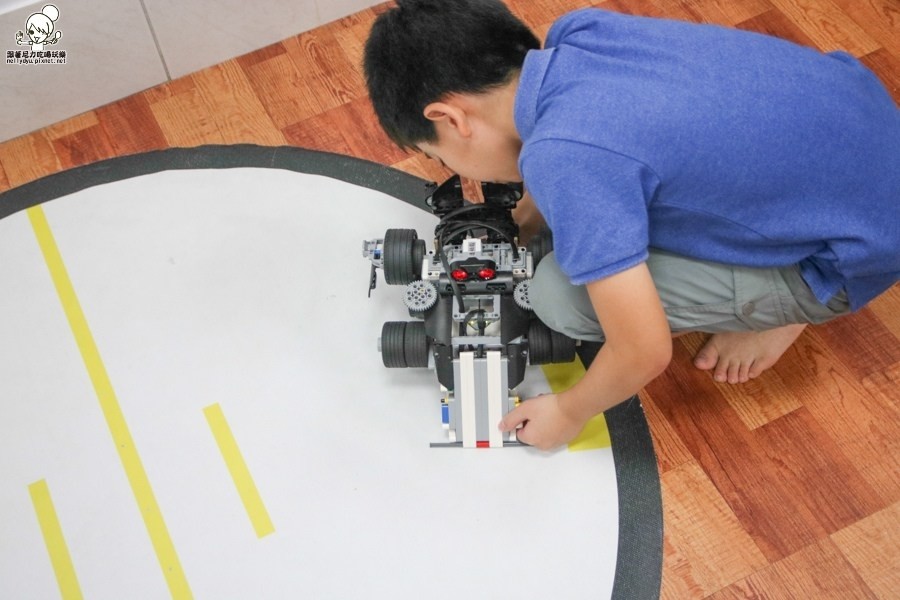 小洛特樂高機器人 孩童 初階 進階 比賽 全國冠軍 高雄 (25 - 36).jpg