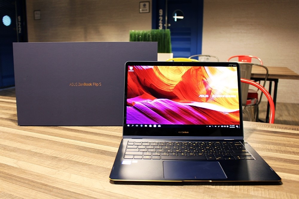 ASUS ZenBook Flip S 筆電