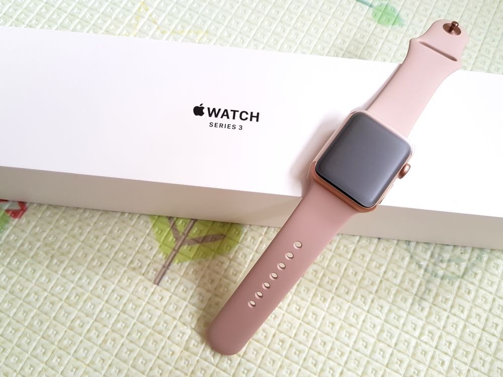 [開箱] 最新Apple Watch 3 與運動型錶環開箱！