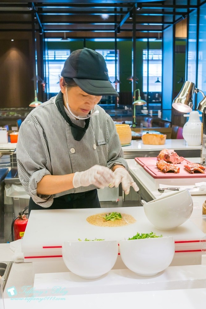 [台北吃到飽餐廳]饗食天堂Buffet大直店/200多道料理CP值高/2017秋季新菜色滿滿的海鮮料理(文末送饗食天堂餐券)