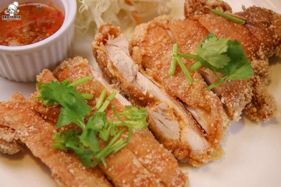 高雄泰式料理 泰式 泰國料理 家樂福 開胃 酸辣