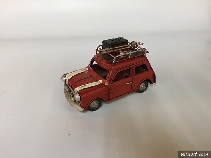 梅問題－免換手機! 蔡司 ExoLens Pro 望遠鏡，讓手機也有2X光學望遠