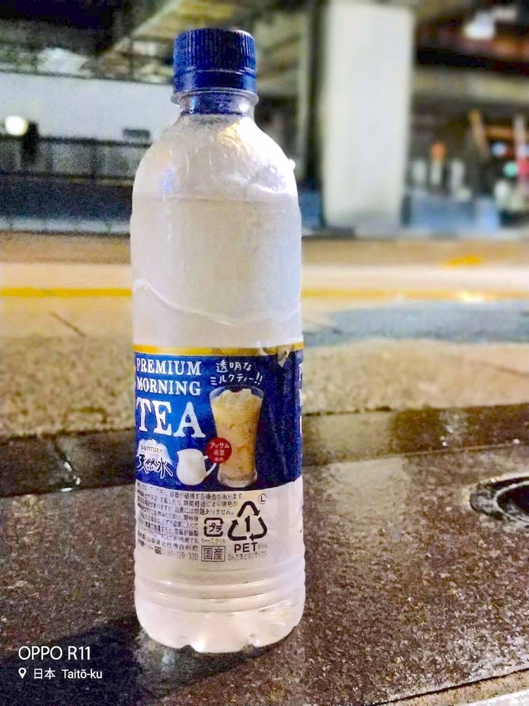 超夯的日本 透明奶茶 台灣也能買到了！但是同樣透明 卻更好喝的其實是...