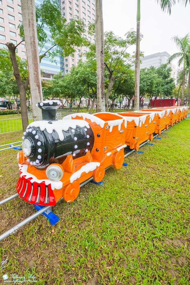 [2017新北耶誕城]2017新北市歡樂耶誕城最新活動內容及交通資訊/3D光雕投影全紀錄/教你怎麼玩怎麼去