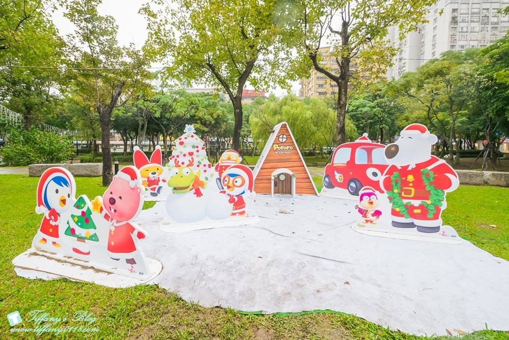 [2017新北耶誕城]2017新北市歡樂耶誕城最新活動內容及交通資訊/3D光雕投影全紀錄/教你怎麼玩怎麼去