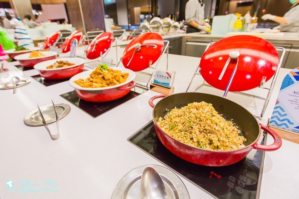 [台北吃到飽餐廳]饗食天堂Buffet大直店/200多道料理CP值高/2017秋季新菜色滿滿的海鮮料理(文末送饗食天堂餐券)