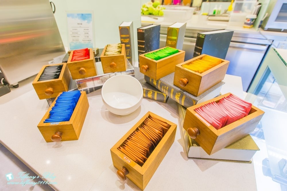 [台北吃到飽餐廳]饗食天堂Buffet大直店/200多道料理CP值高/2017秋季新菜色滿滿的海鮮料理(文末送饗食天堂餐券)