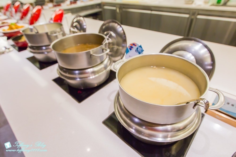 [台北吃到飽餐廳]饗食天堂Buffet大直店/200多道料理CP值高/2017秋季新菜色滿滿的海鮮料理(文末送饗食天堂餐券)