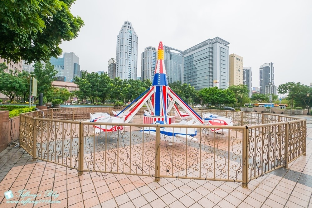 [2017新北耶誕城]2017新北市歡樂耶誕城最新活動內容及交通資訊/3D光雕投影全紀錄/教你怎麼玩怎麼去