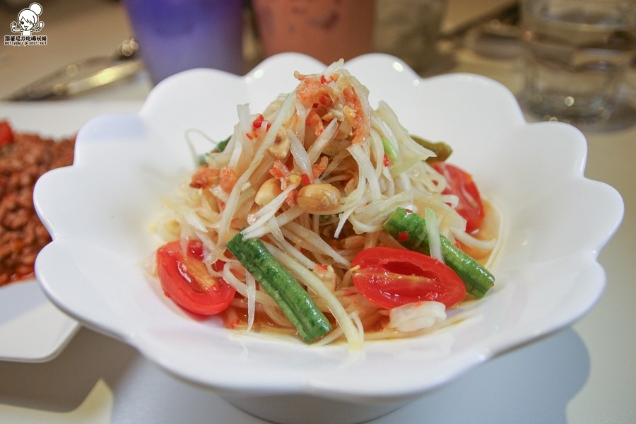 高雄泰式料理 泰式 泰國料理 家樂福 開胃 酸辣