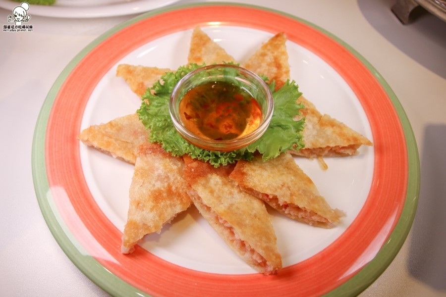 高雄泰式料理 泰式 泰國料理 家樂福 開胃 酸辣