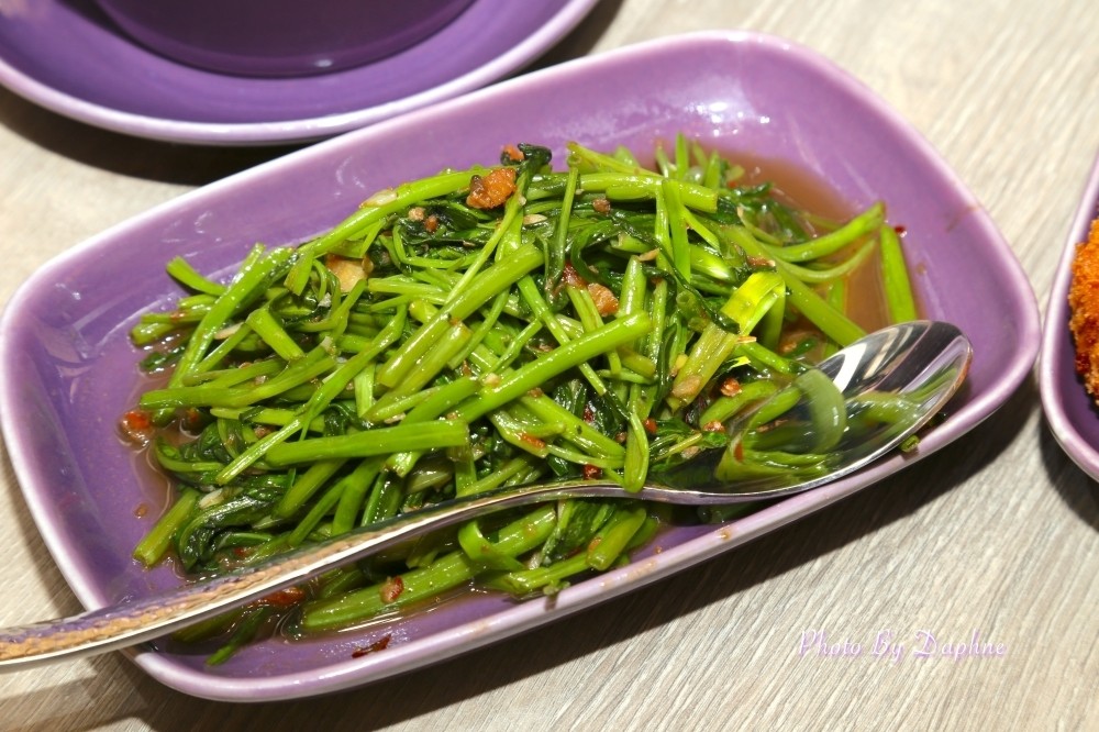 捷運忠孝復興站美食 NARA Thai Cuisine 台北忠孝 SOGO 店 來一場視覺味覺豐富的泰菜饗宴