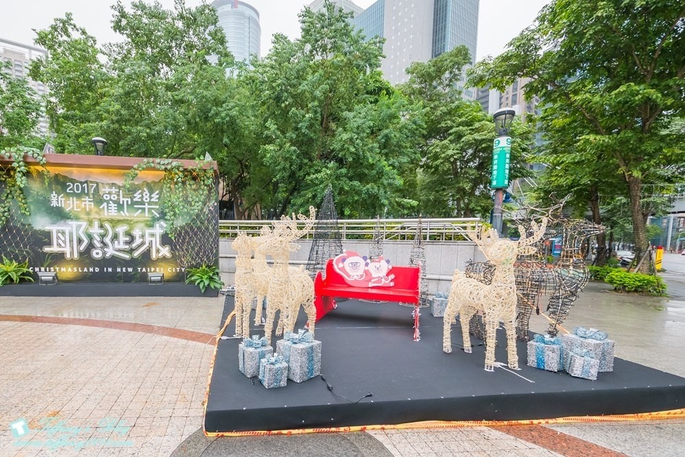 [2017新北耶誕城]2017新北市歡樂耶誕城最新活動內容及交通資訊/3D光雕投影全紀錄/教你怎麼玩怎麼去