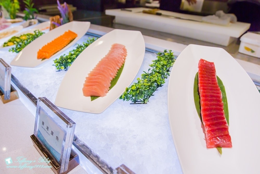 [台北吃到飽餐廳]饗食天堂Buffet大直店/200多道料理CP值高/2017秋季新菜色滿滿的海鮮料理(文末送饗食天堂餐券)