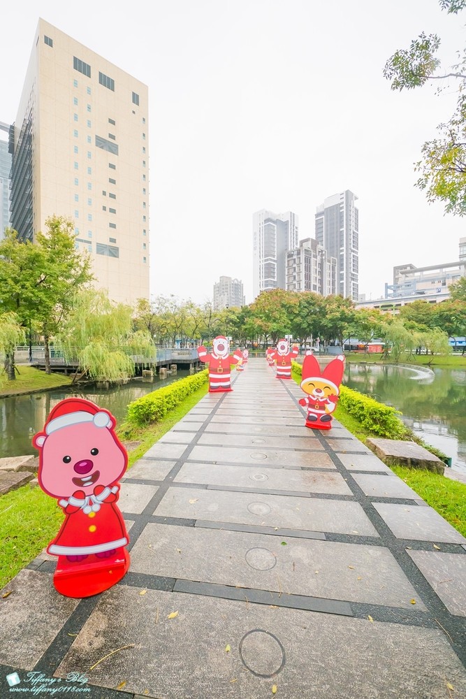 [2017新北耶誕城]2017新北市歡樂耶誕城最新活動內容及交通資訊/3D光雕投影全紀錄/教你怎麼玩怎麼去