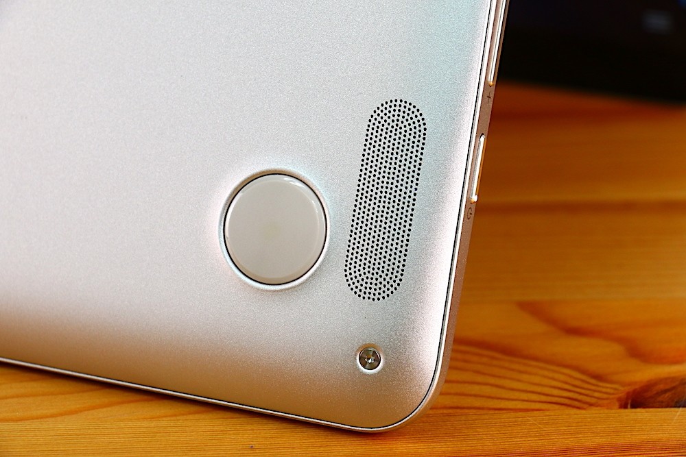 ASUS ZenBook Flip 14