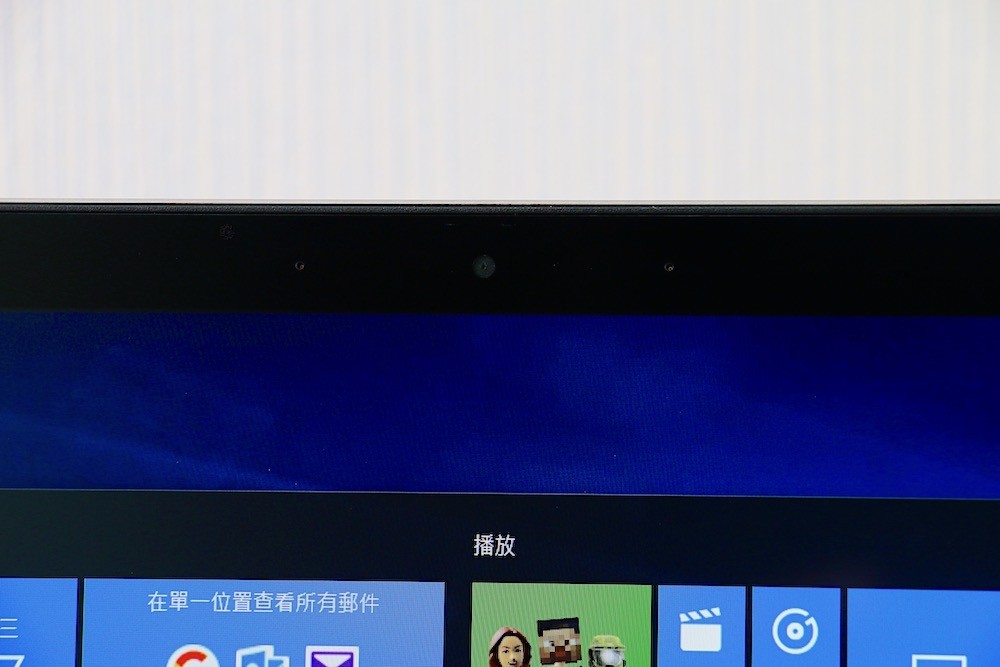 ASUS ZenBook Flip 14