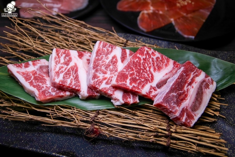 禾町無煙碳火燒肉 高雄吃到飽 燒肉吃到飽 高雄美食 高雄必吃 烤肉 燒肉 聚餐